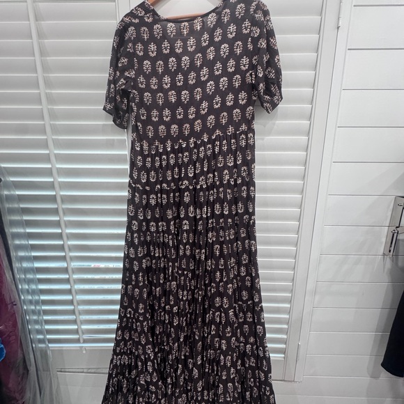 Daughters of India Brown and White Printed v-neck Maxi Dress size small - Picture 5 of 5